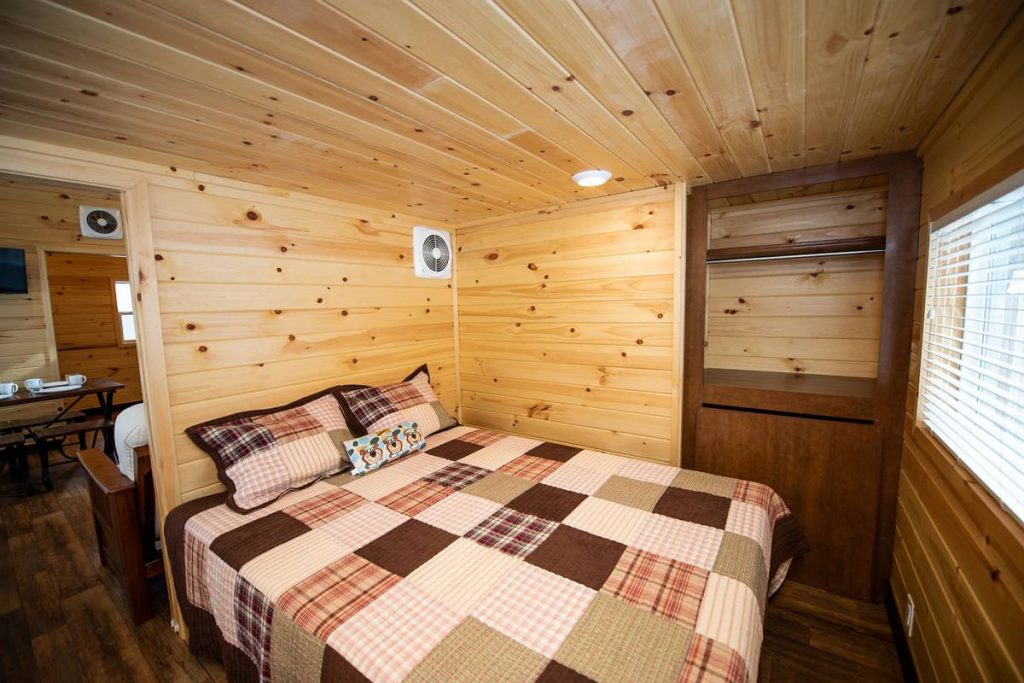 Cindy bear cabin wheelchair access interior, master bedroom with queen-size bed