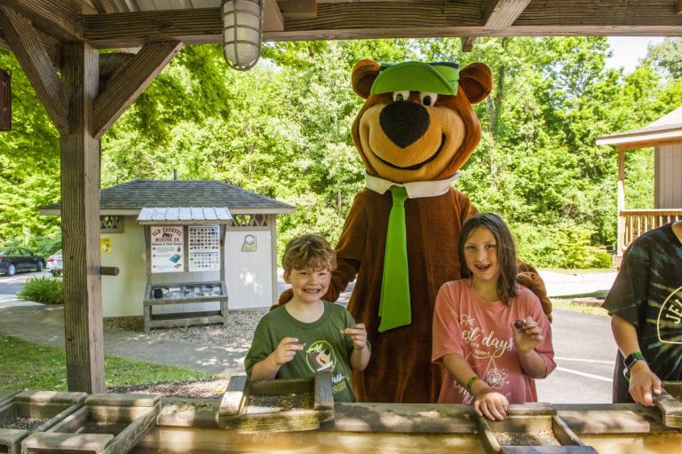 Yogi Bear's Jellystone Park At Columbus North About Photo Gallery of Yogi Bear’s Jellystone Park™ Columbus North