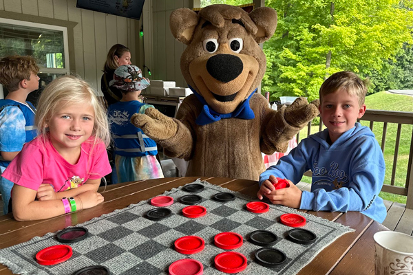 Family-friendly Camping Games | Jellystone Park™ Columbus North